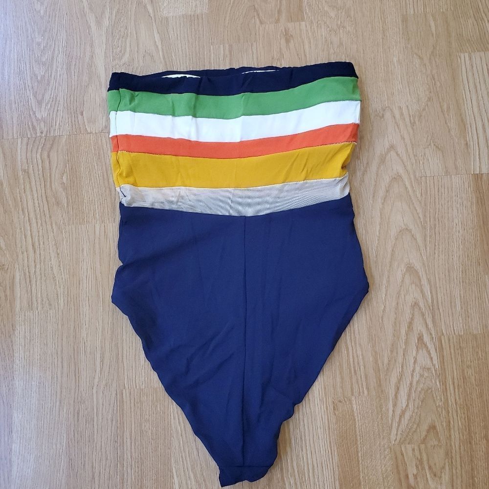 Robin Piccone 'Casey' Colorblock Striped One Piec… - image 7